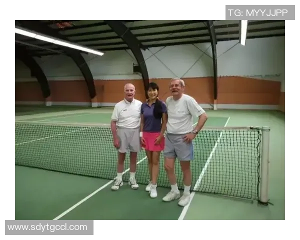 重庆网球队与深圳网球队赛后复盘团队协作的成功与不足分析